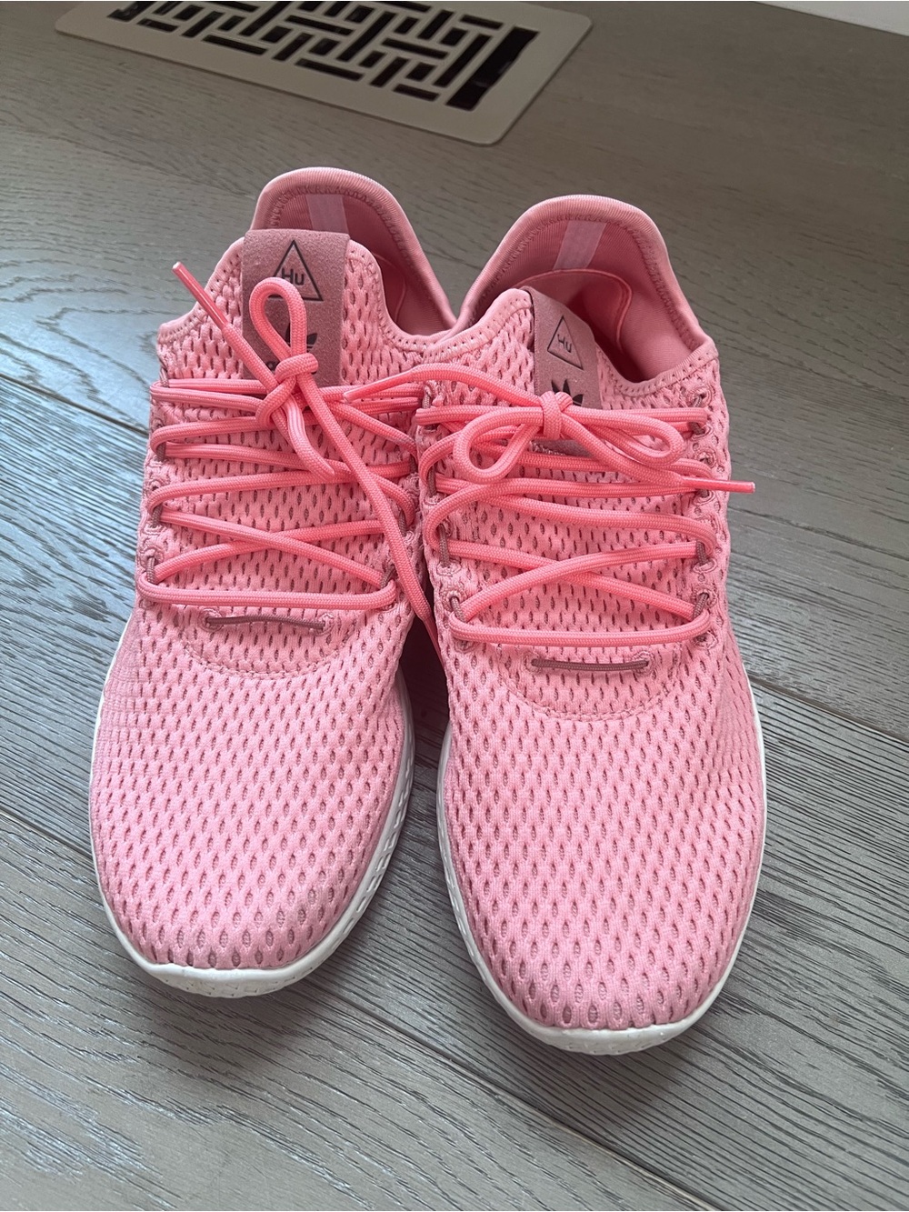 Adidas Hu